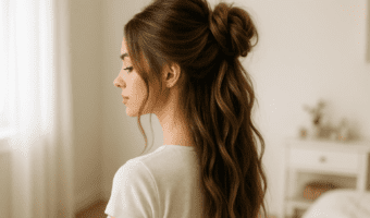 8 Creativos Peinados Con Moño Y Pelo Suelto Que Te Sorprenderán